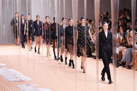 nuove leve prada corriere|PRADA la Sfilata Moda Donna PRADA Milano Fashion Week P/E .